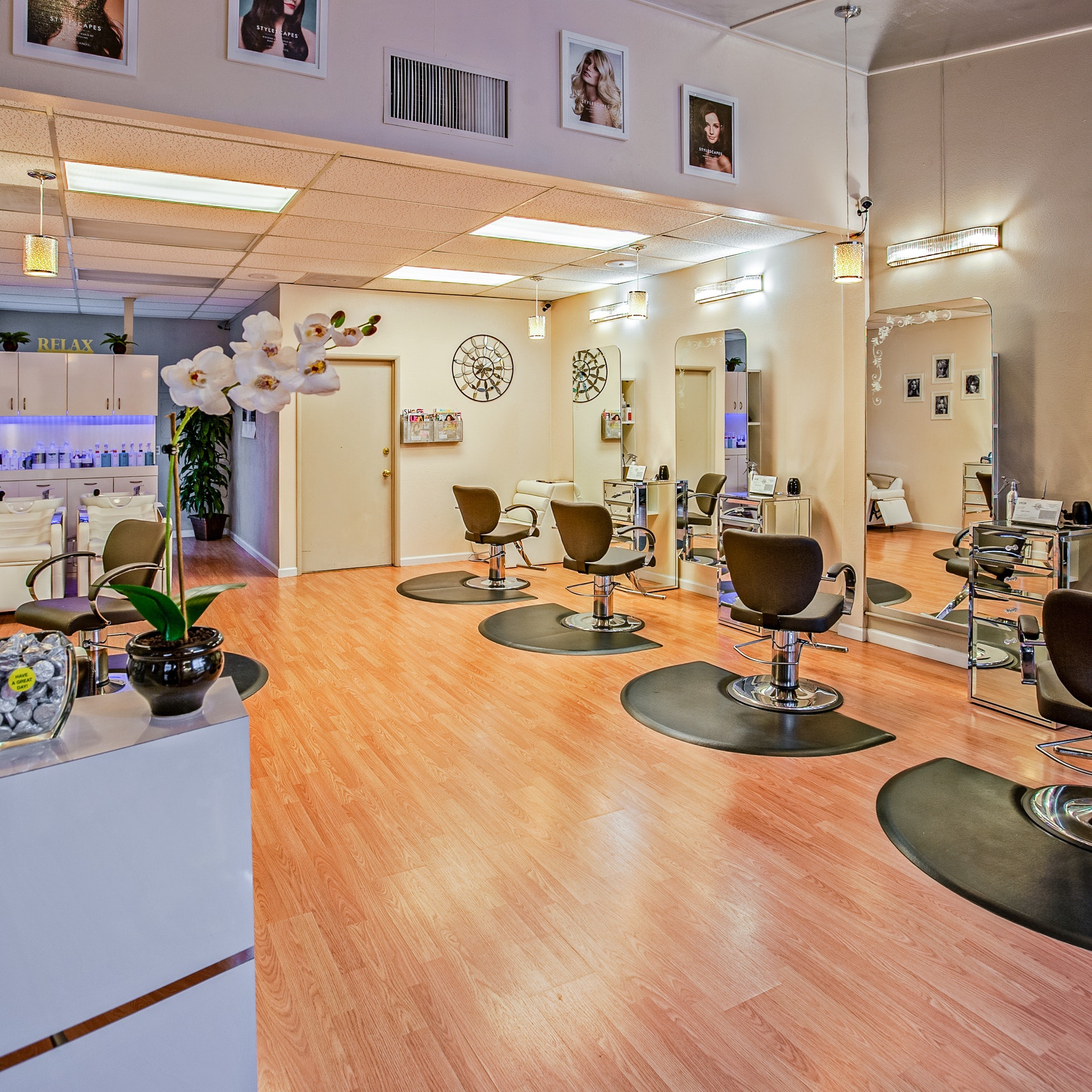 Black chairs in a beauty salon